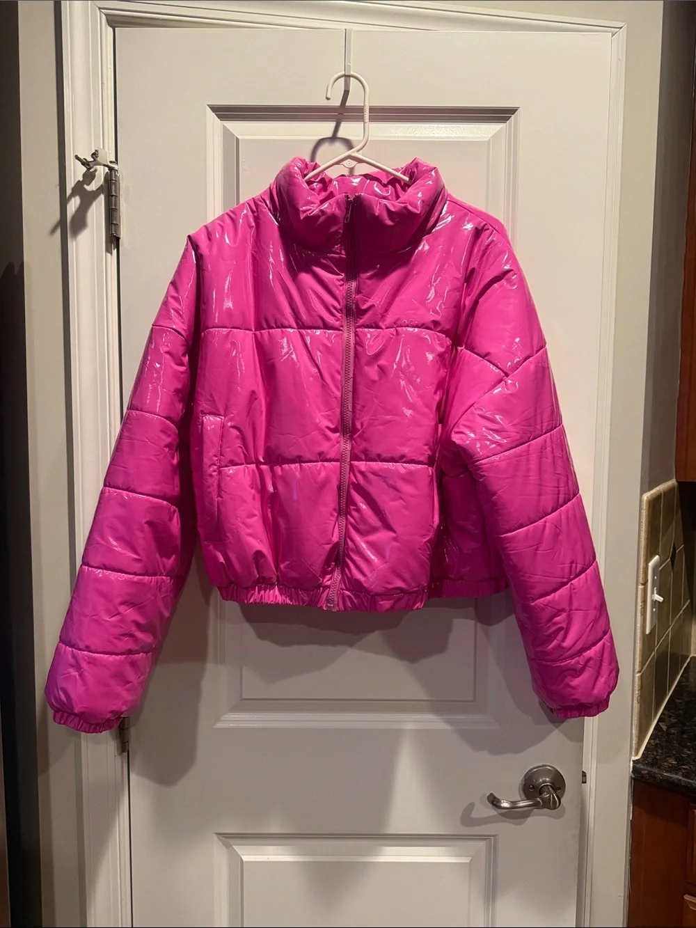 Women’s XL Barbiecore Shiny Fuchsia Puffer Jacket